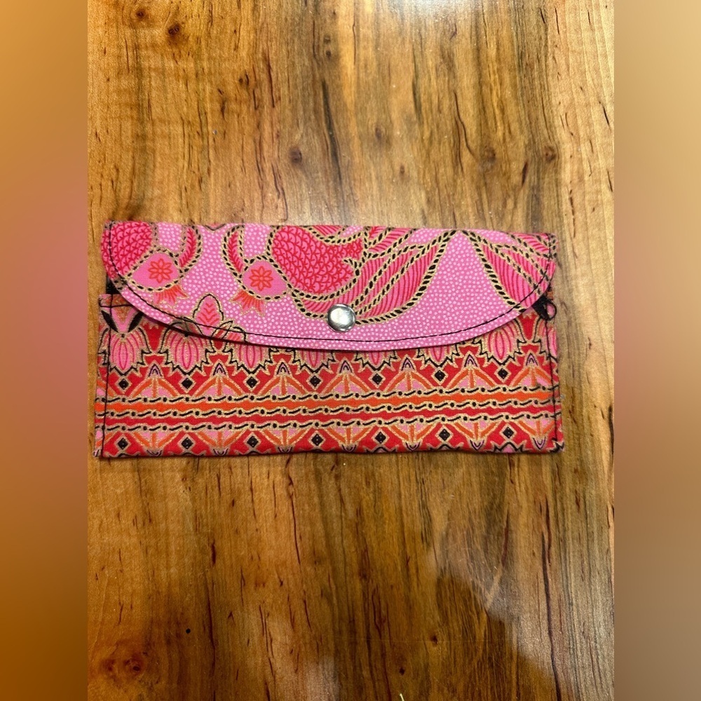Mini Wallet or Checkbook Holder EUC